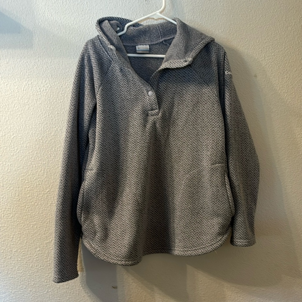 Columbia quarter button down hoodie size large